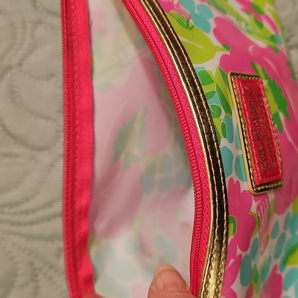 Lilly Pulitzer for Estee Lauder Floral Cosmetic Bag - Pink and Green - Picture 5 of 5